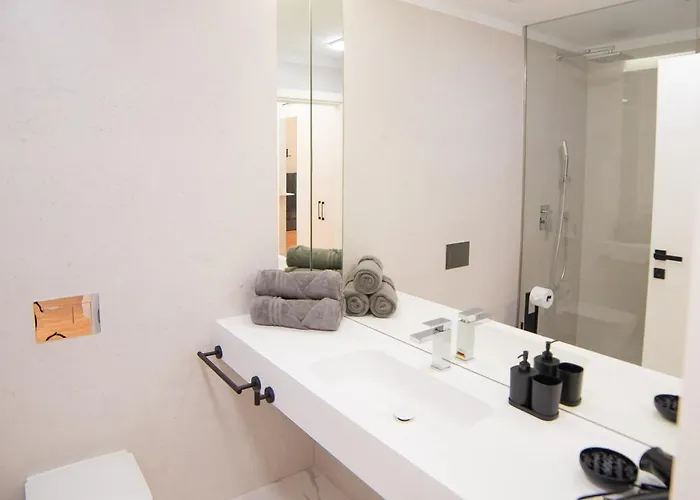 One-bedroom With Sofa Bed And Balcony Near Pipera Metro * Bucharest
