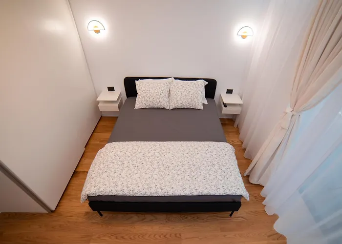 One-bedroom With Sofa Bed And Balcony Near Pipera Metro Διαμέρισμα