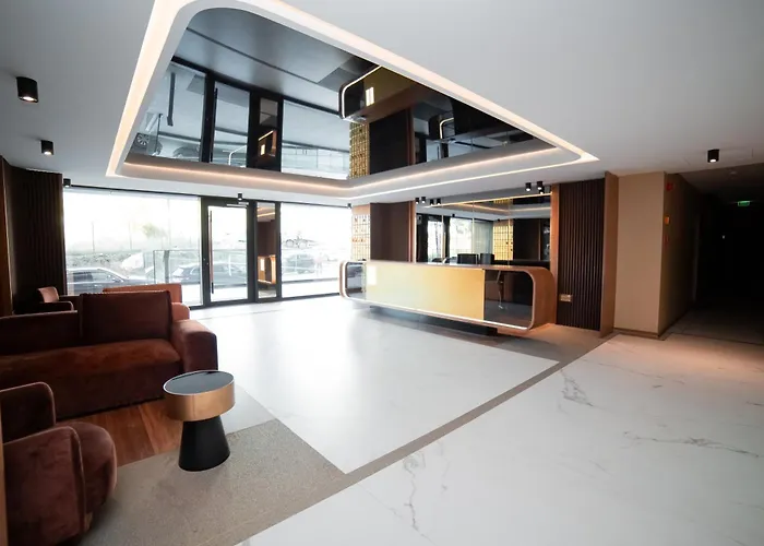 One-bedroom With Sofa Bed And Balcony Near Pipera Metro Βουκουρέστι