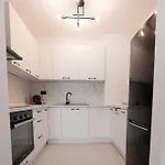 شقة One-bedroom With Sofa Bed And Balcony Near Pipera Metro *