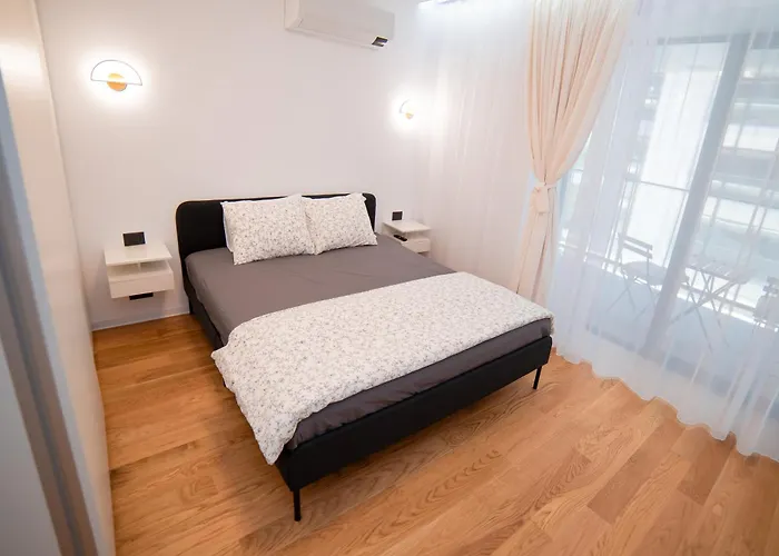 One-bedroom With Sofa Bed And Balcony Near Pipera Metro Apartment