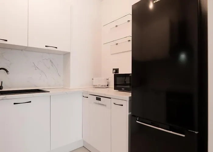 View 1-bedroom With Balcony Near Pipera Metro Apartamento *