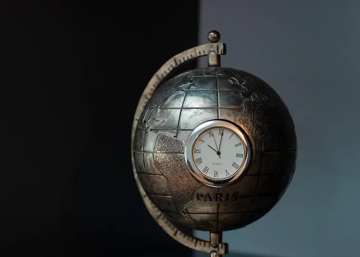 View 1-bedroom With Balcony Near Pipera Metro *