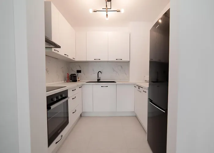 Apartament View 1-bedroom With Balcony Near Pipera Metro Bucureşti