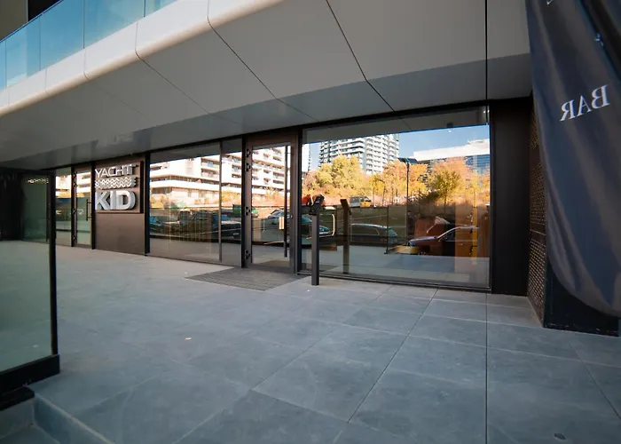 Apartament One-bedroom With Sofa Bed And Balcony Near Pipera Metro *